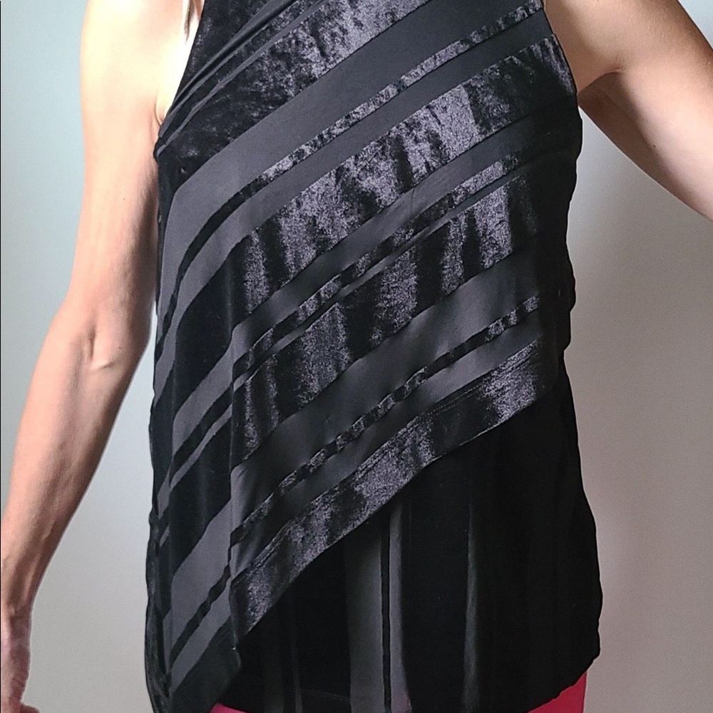 DNKY women’s xsmall top